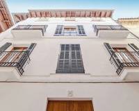 Fully furnished property for rent in Palma