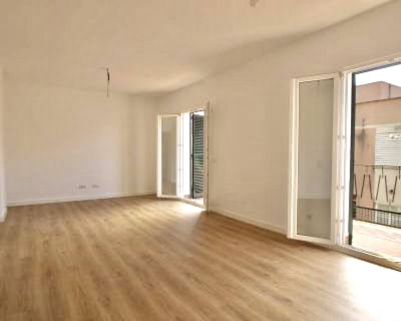 3 Bedroom Apartment in Santa Catalina for Rent-Mallorca Estate agents