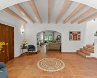 Mediterranean Estate for Sale in Camp de Mar, Mallorca