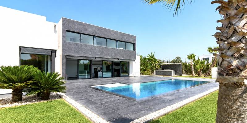 Designer Villa in Marratxí with Rental Yield | Mallorca